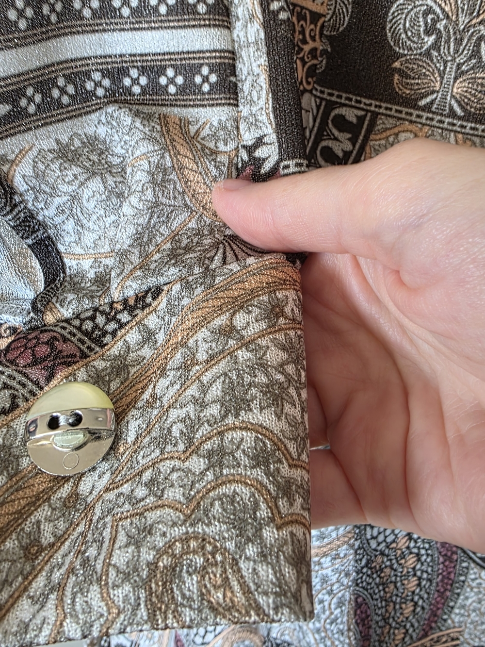 Long-Sleeve Patchwork Paisley Shirt Dress in Taupe and Mauve - Picture 7 of 14